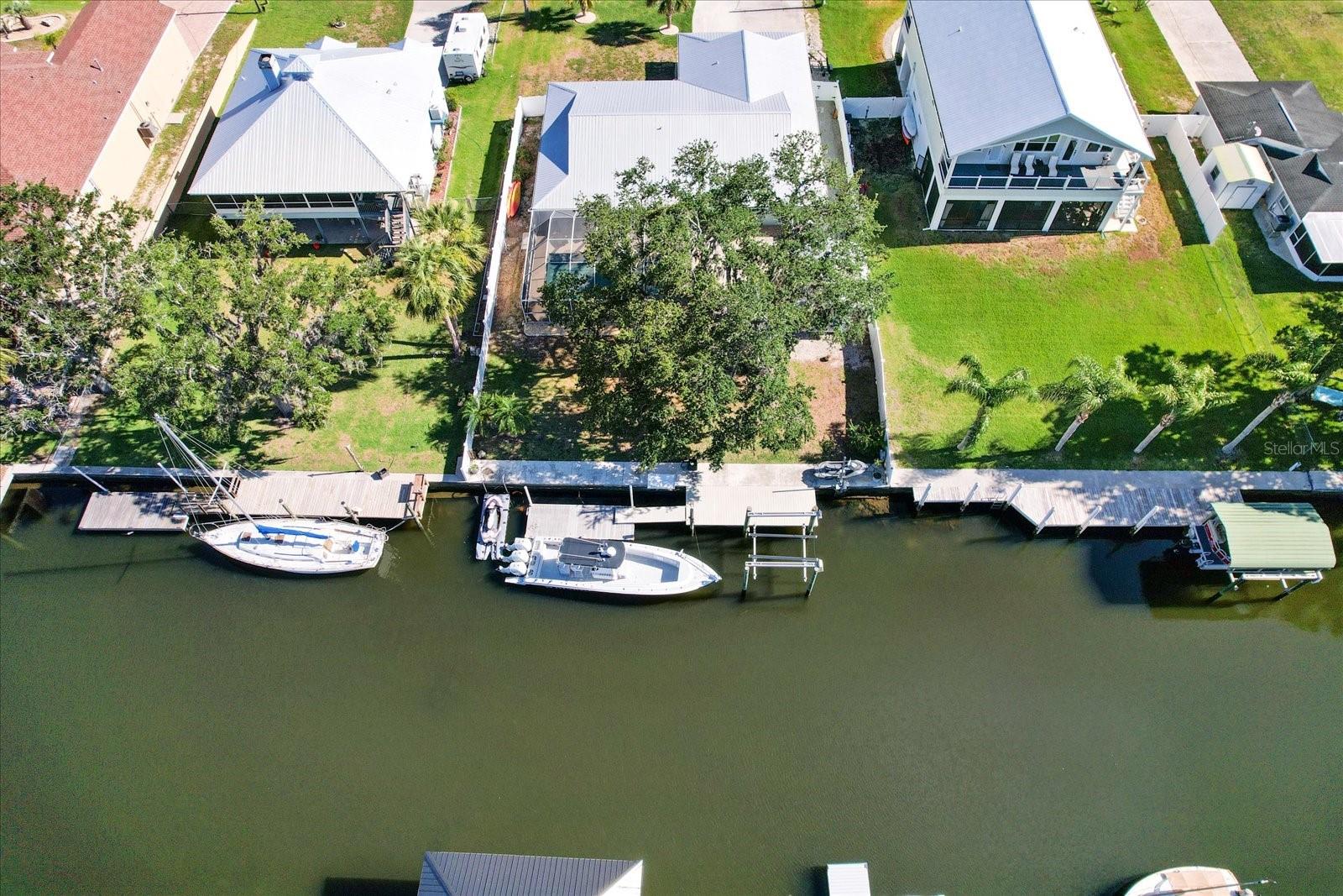 Listing photo id 38 for 1860 16th Street