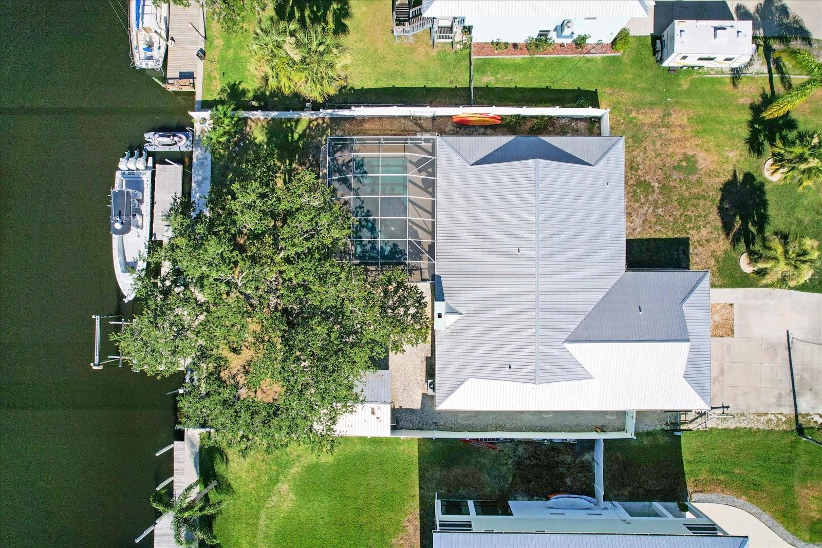Listing photo id 40 for 1860 16th Street