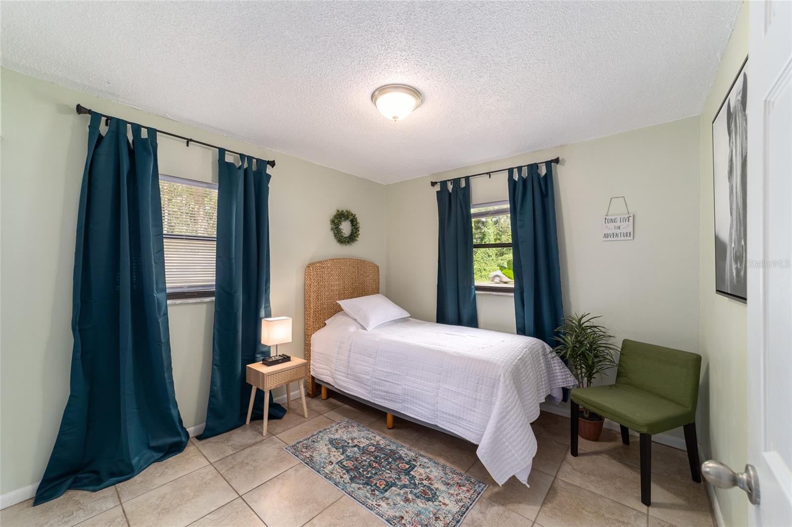 Image 14 of 29 For 7642 80th Street