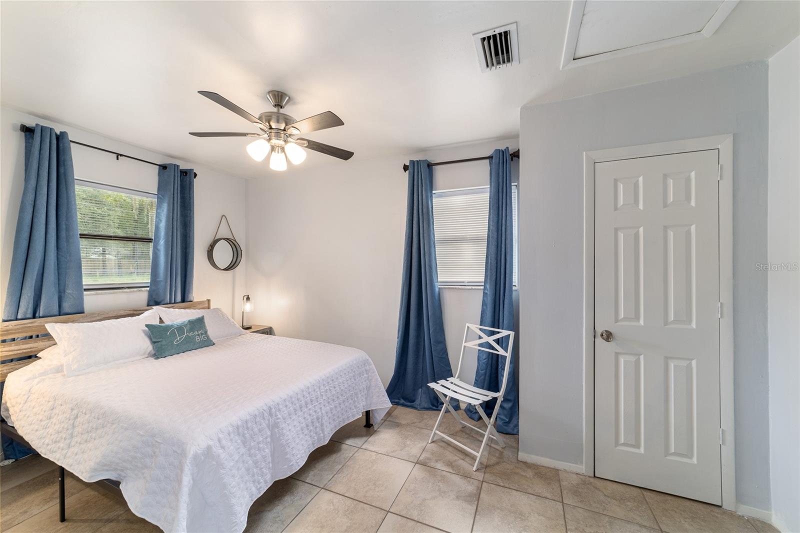 Image 21 of 29 For 7642 80th Street