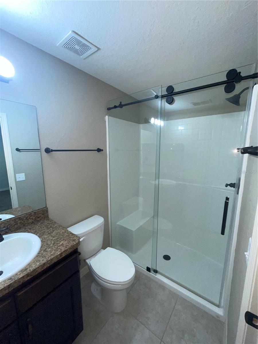 Image 15 of 35 For 16573 22nd Terrace Road