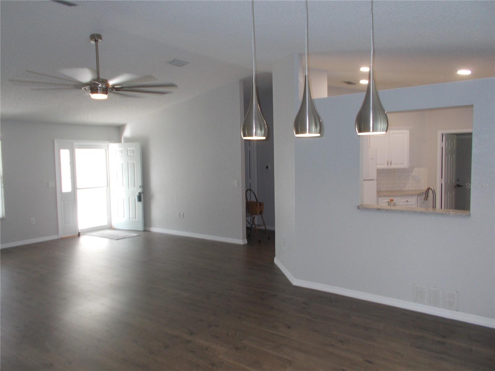 Image 5 of 51 For 8771 115th Street