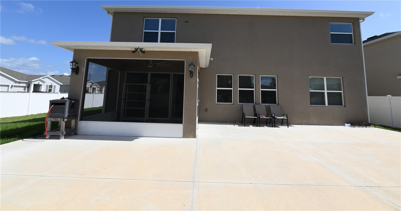 Image 6 of 42 For 5962 80th Lane