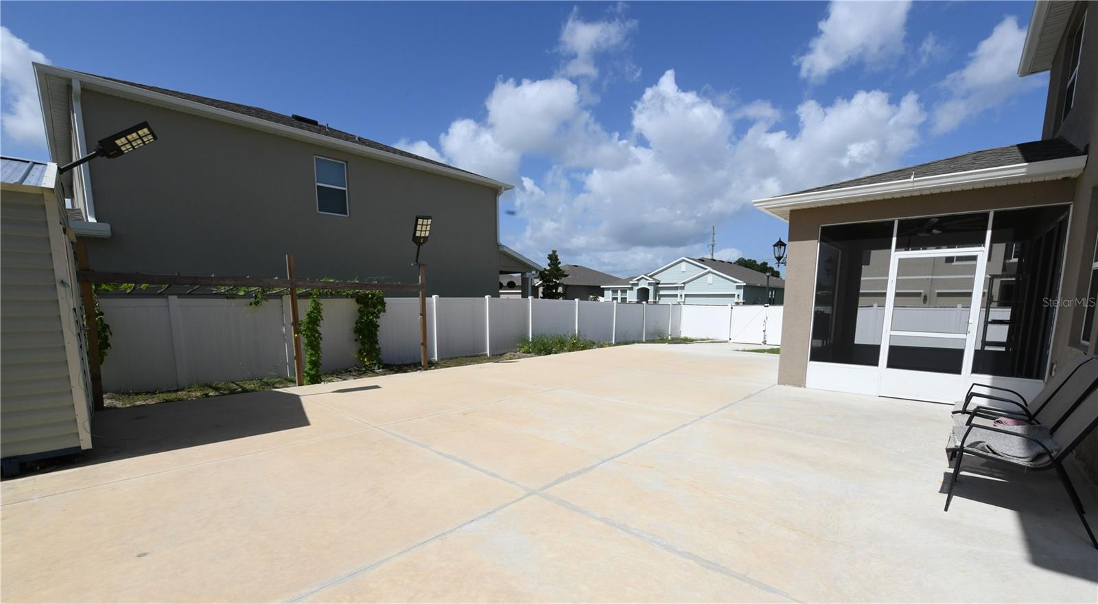 Image 8 of 42 For 5962 80th Lane