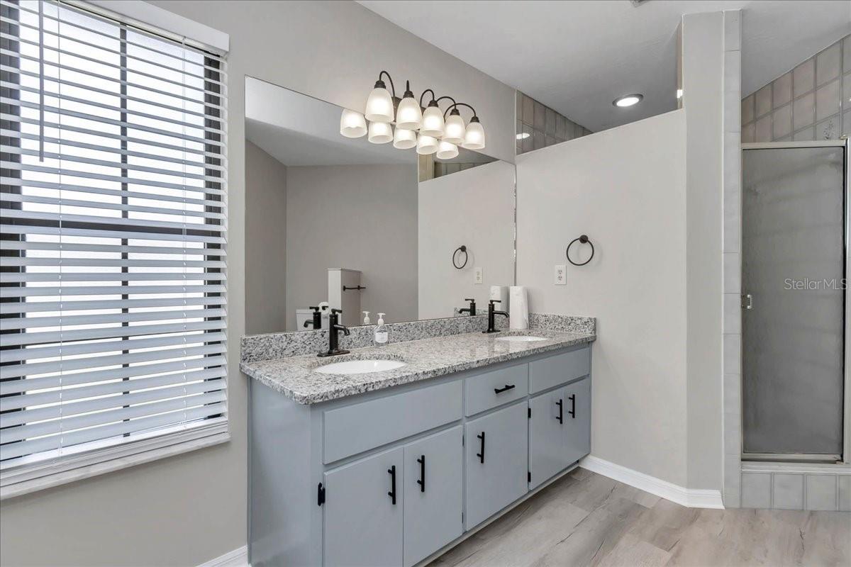 Image 13 of 32 For 9700 72nd Avenue