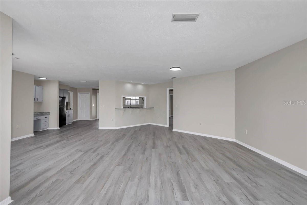 Image 15 of 32 For 9700 72nd Avenue