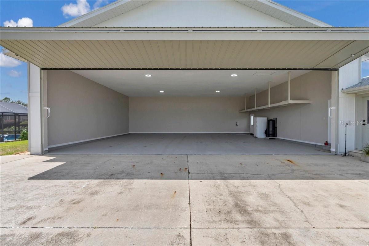 Image 3 of 32 For 9700 72nd Avenue