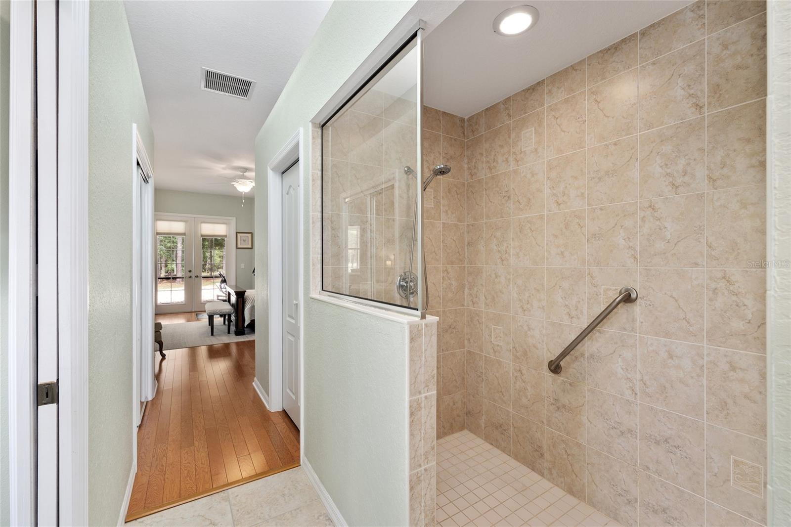 Image 30 of 81 For 8605 209th Court Road