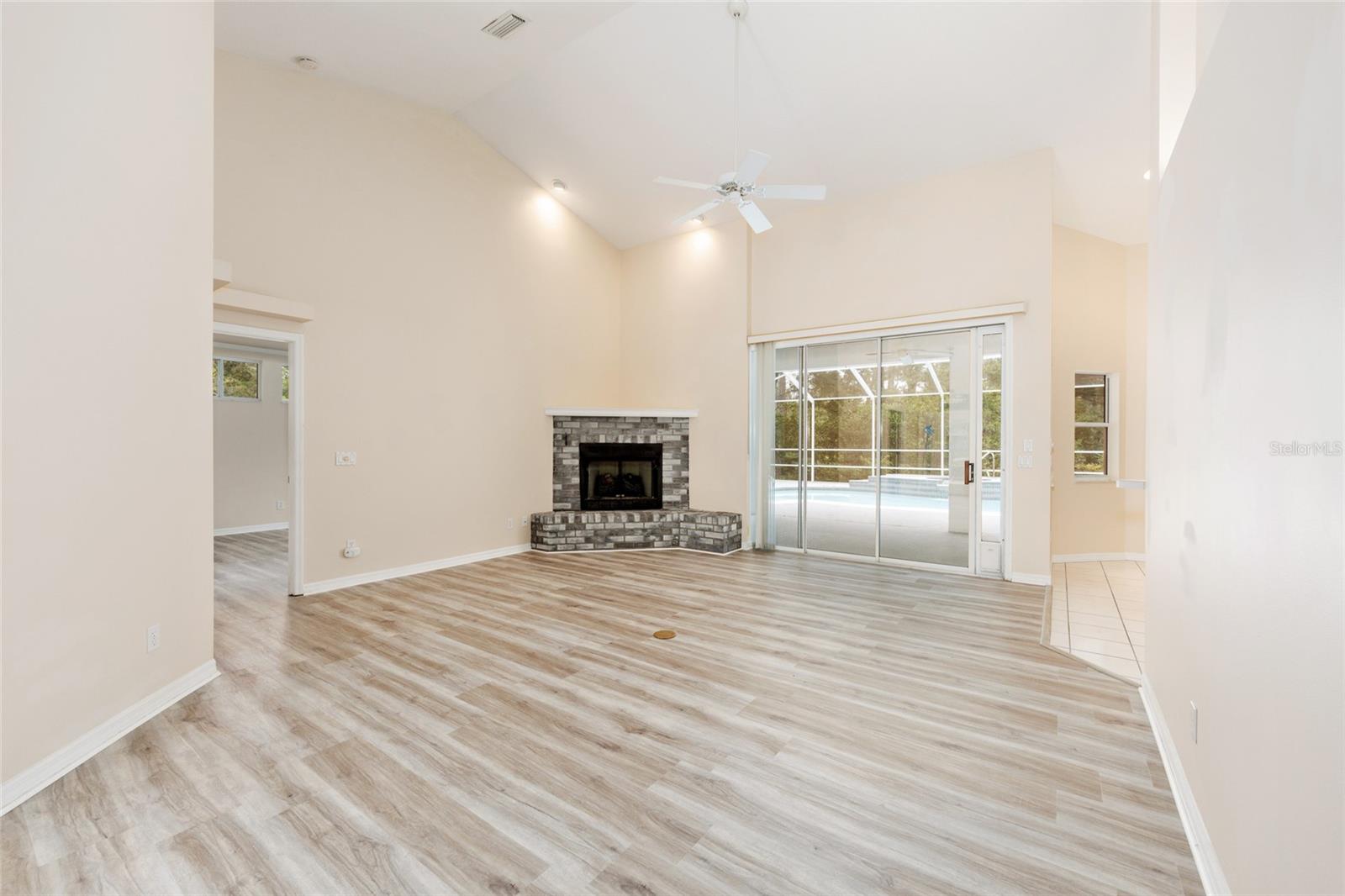 Image 13 of 83 For 9213 197th Circle
