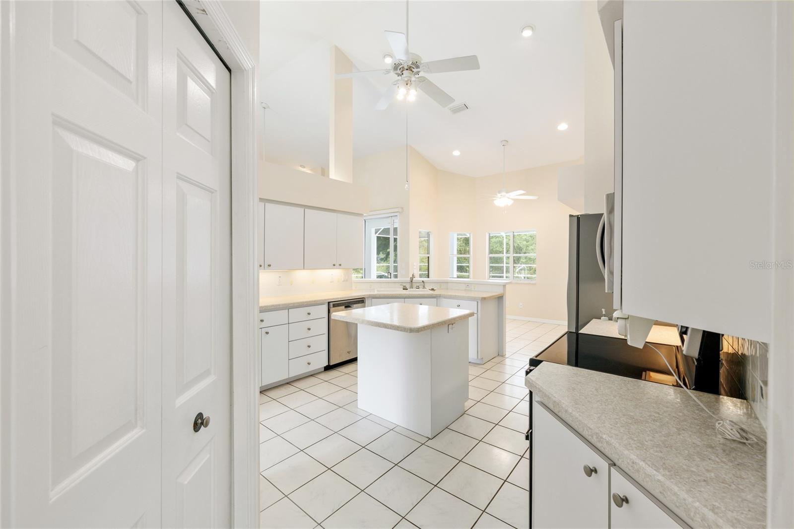 Image 20 of 83 For 9213 197th Circle