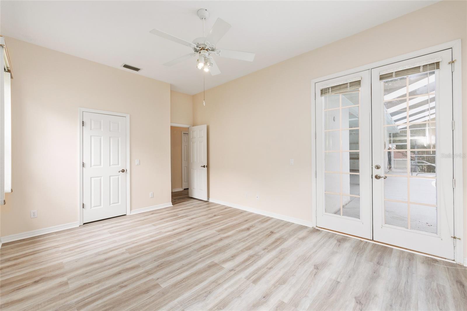 Image 40 of 83 For 9213 197th Circle