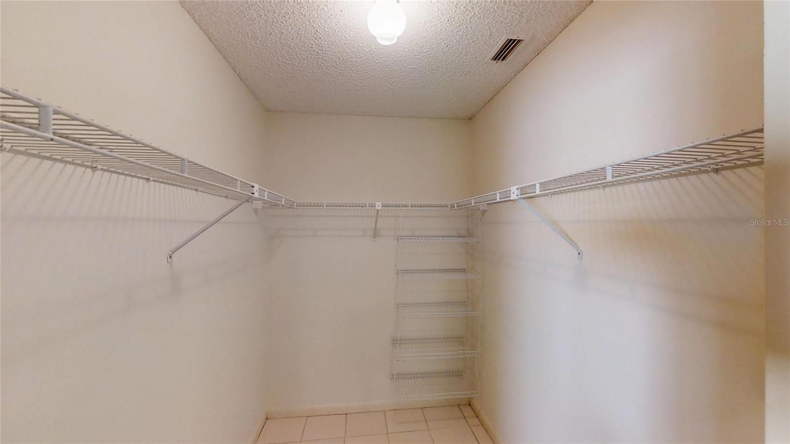 Image 10 of 18 For 8666 92nd Lane B