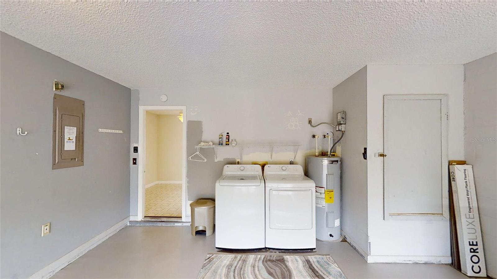 Image 17 of 18 For 8666 92nd Lane B