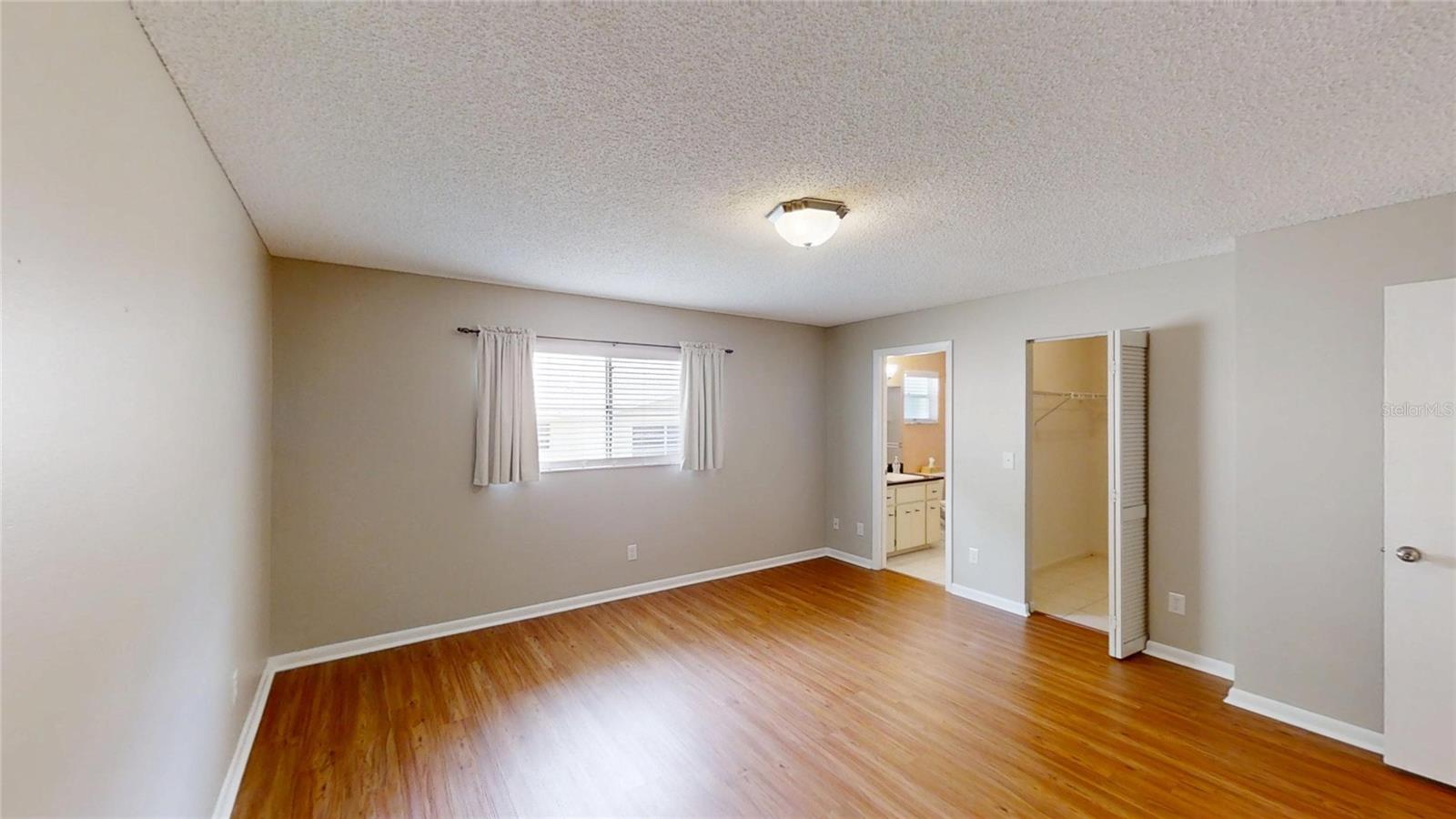 Image 8 of 18 For 8666 92nd Lane B