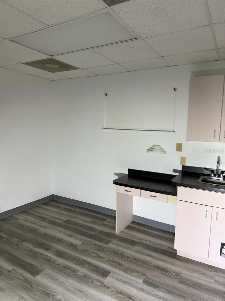 Image 3 of 15 For 3120 27th Avenue 100
