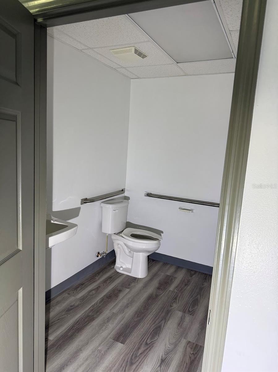 Image 7 of 15 For 3120 27th Avenue 100