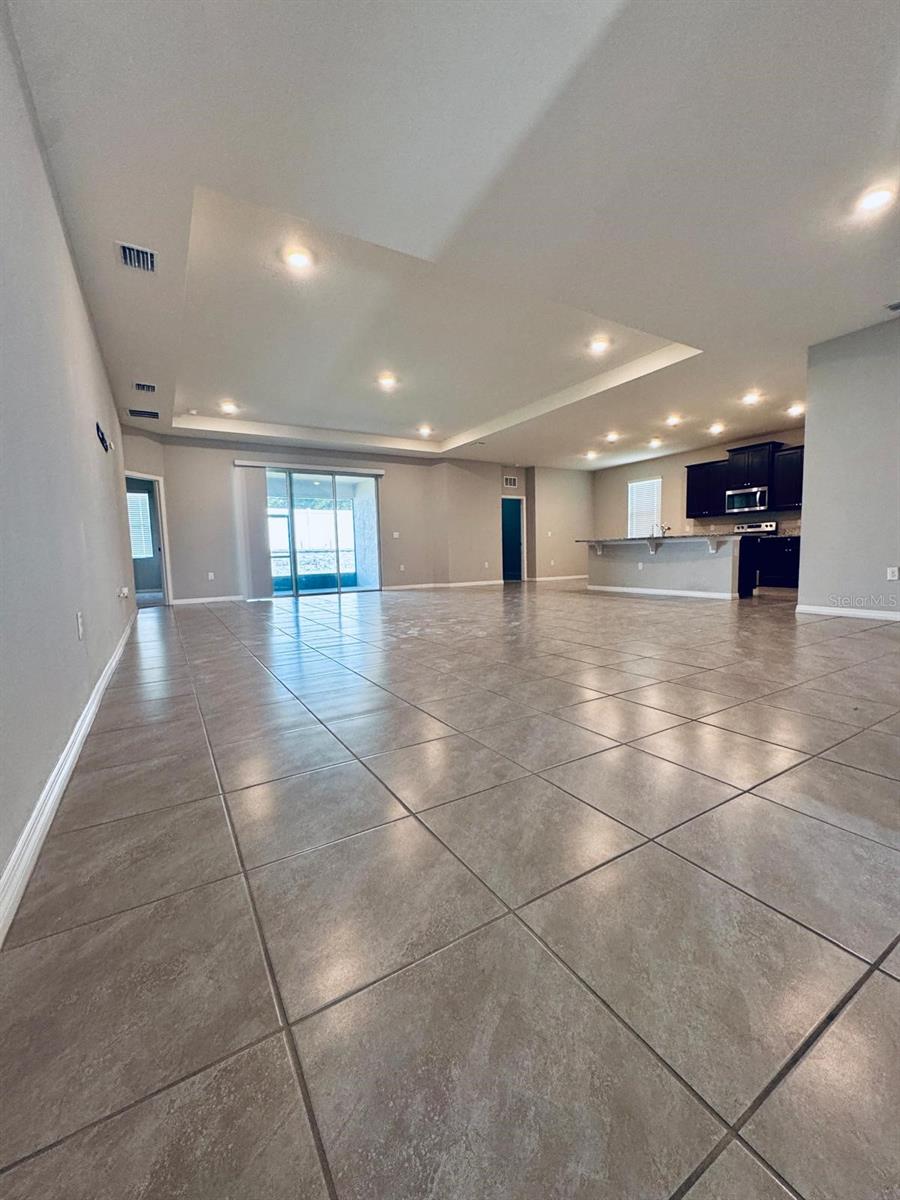 Image 6 of 12 For 8059 57th Court