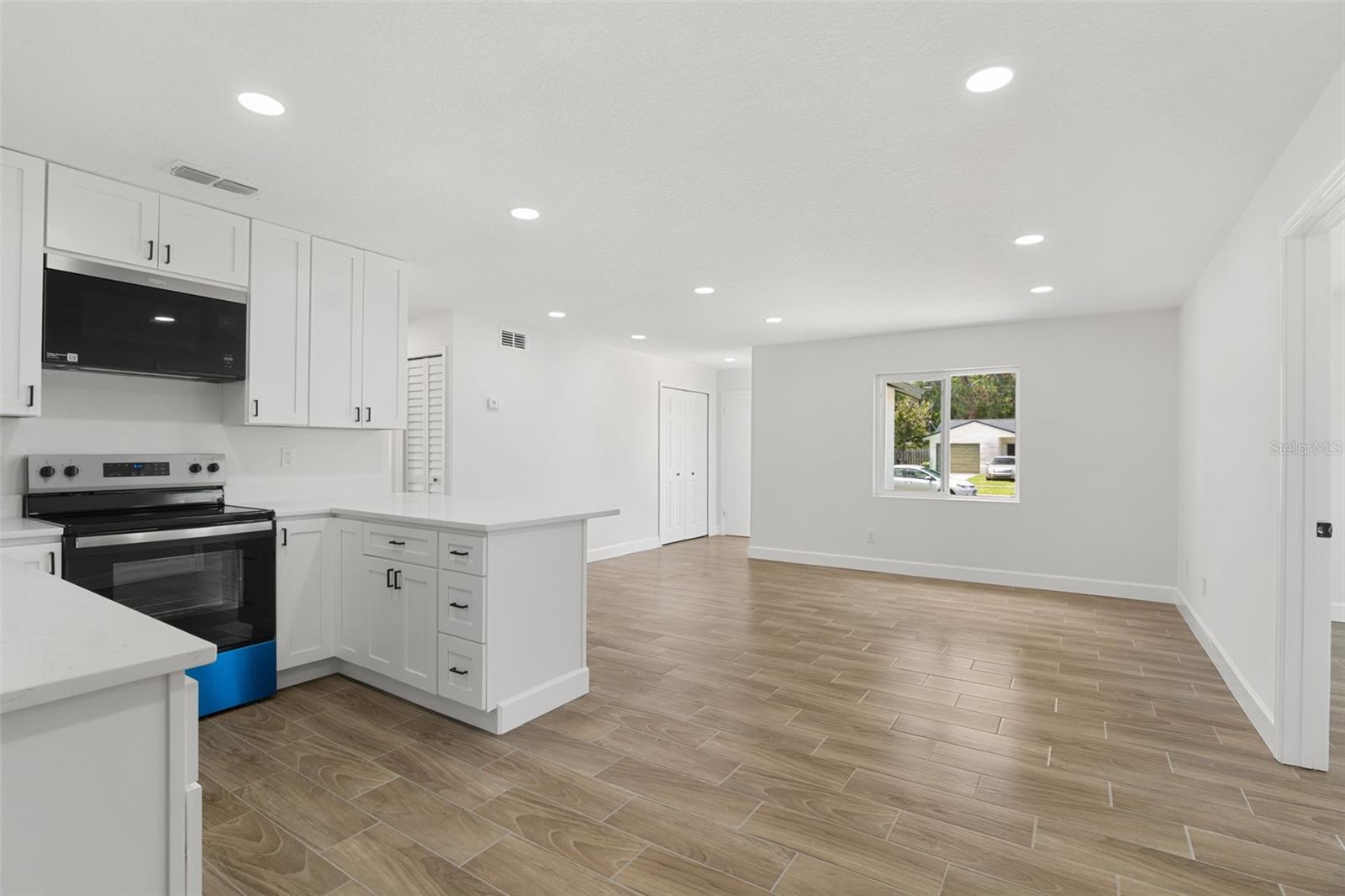 Image 12 of 36 For 2817 Rheims Avenue
