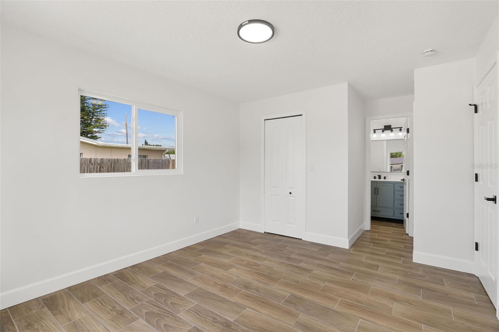 Image 16 of 36 For 2817 Rheims Avenue