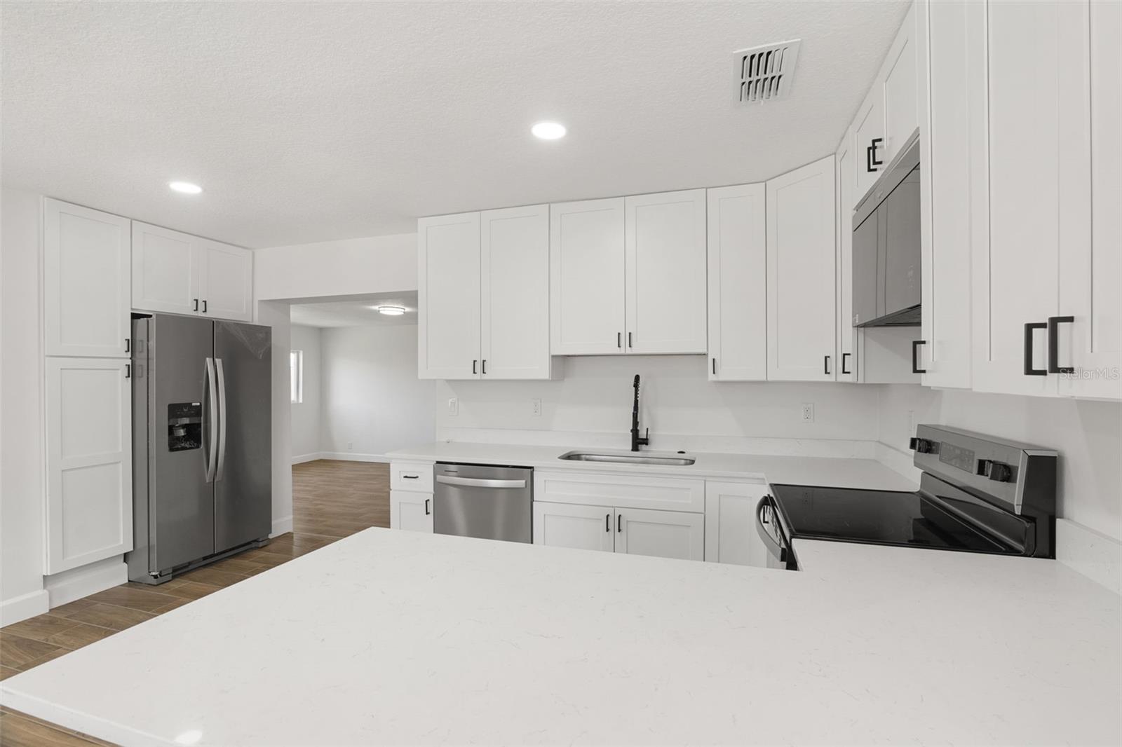 Image 3 of 36 For 2817 Rheims Avenue