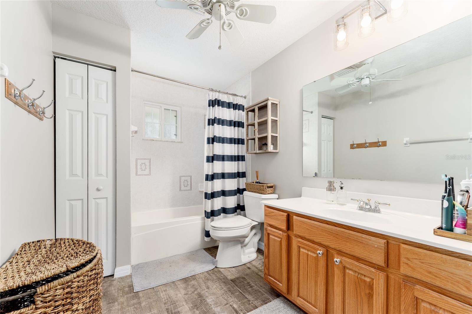 Image 39 of 83 For 9095 9th Terrace