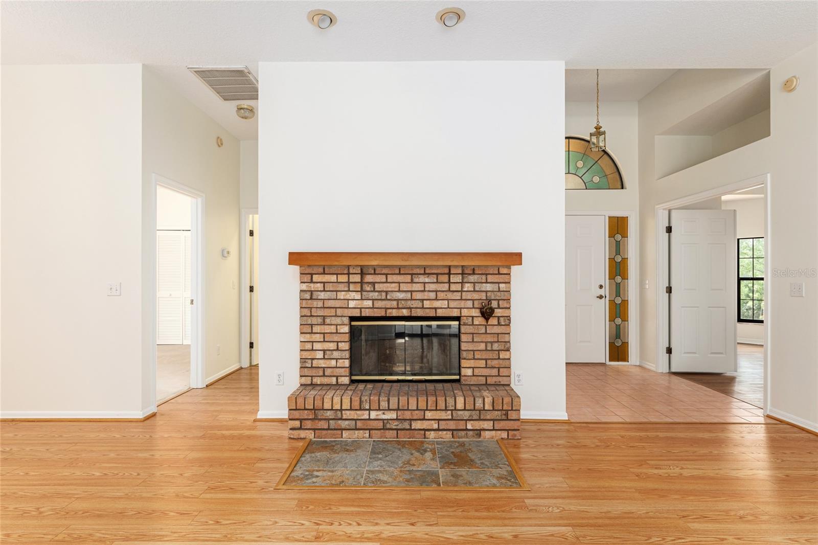 Image 13 of 96 For 9180 202nd Avenue Road