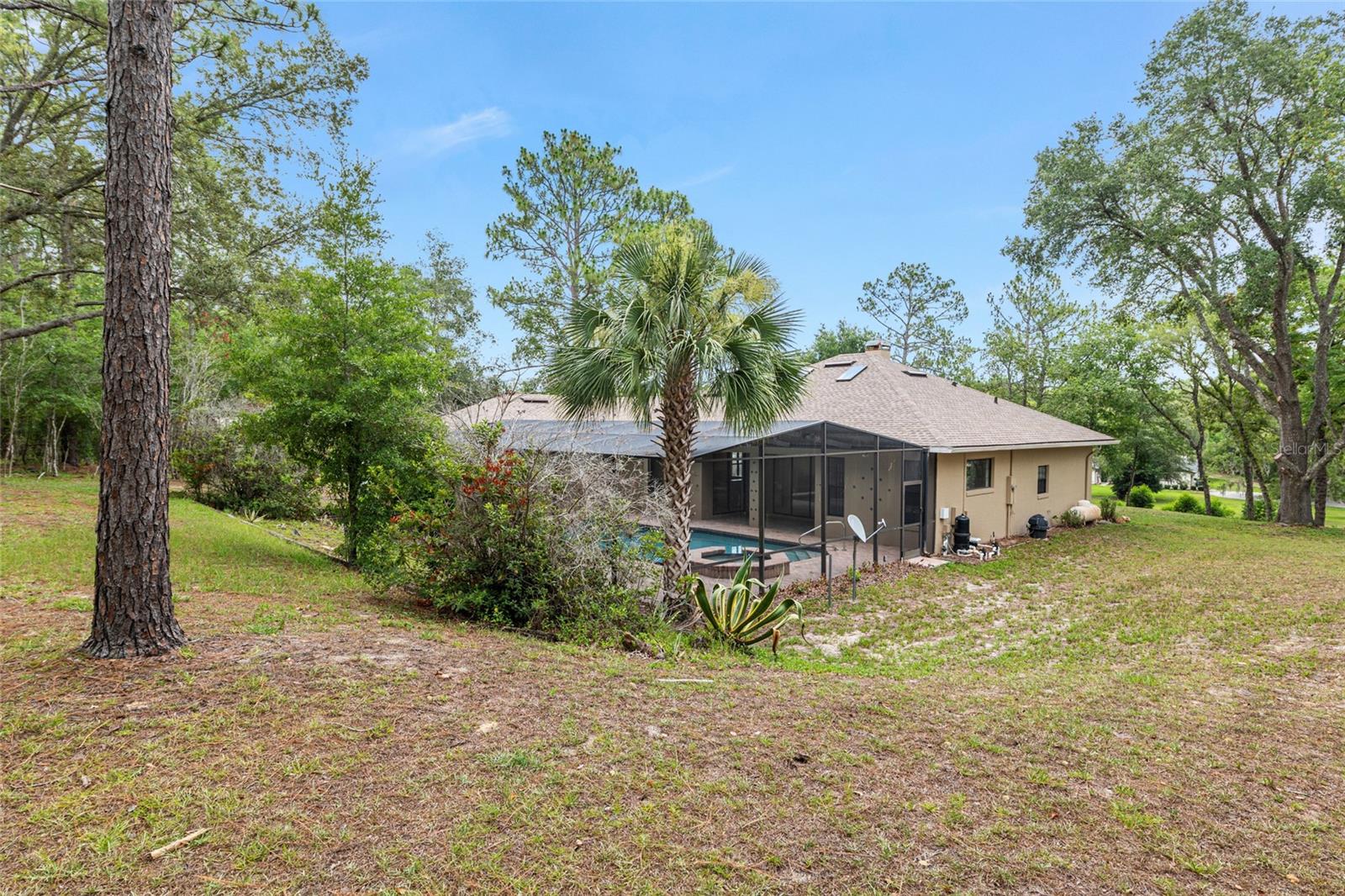 Image 87 of 96 For 9180 202nd Avenue Road
