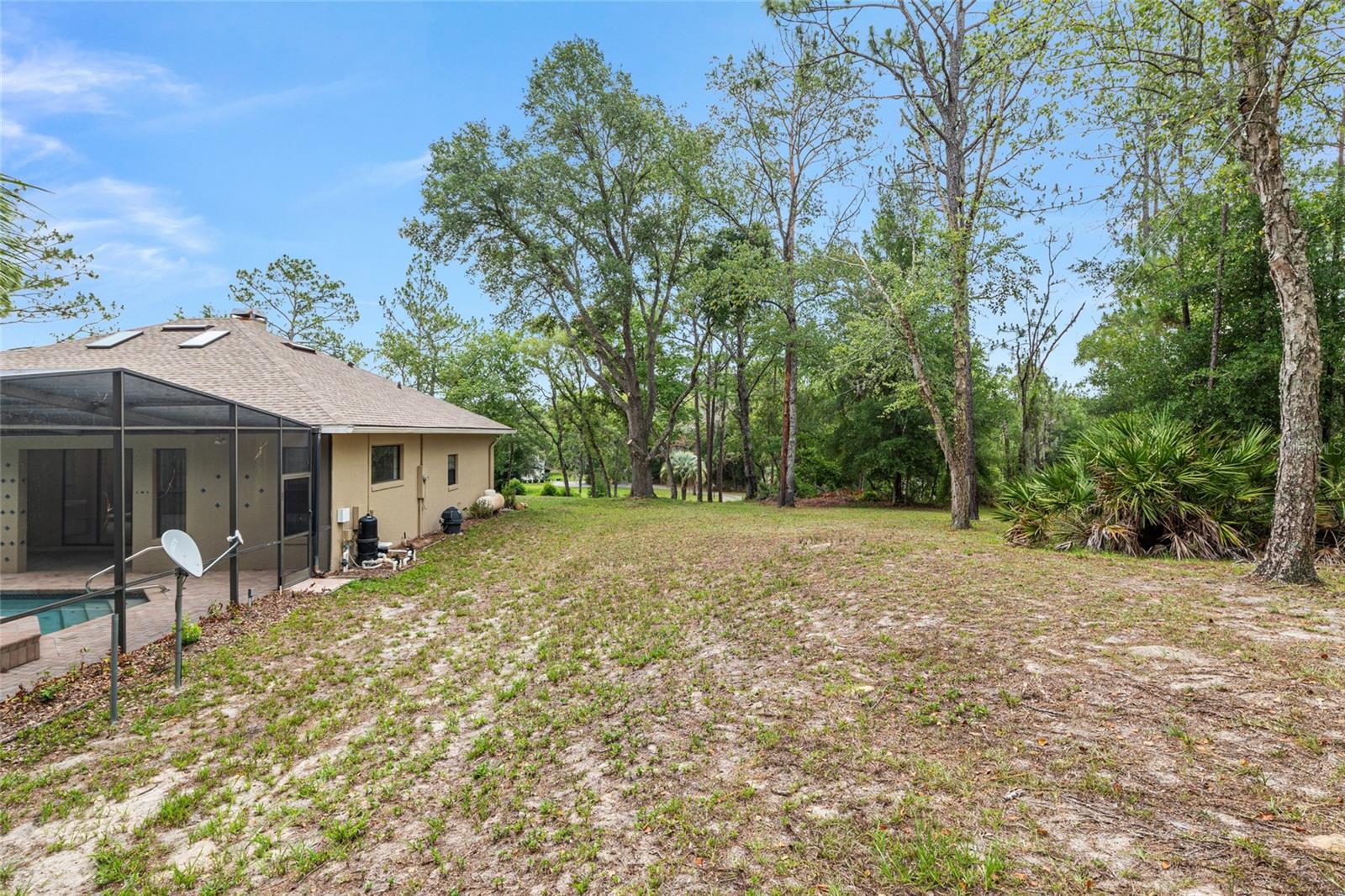 Image 89 of 96 For 9180 202nd Avenue Road