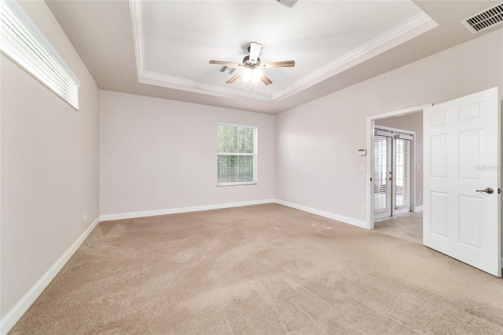 Image 26 of 49 For 2127 38th Terrace