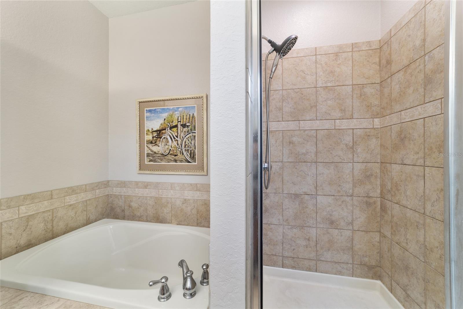 Image 28 of 49 For 2127 38th Terrace