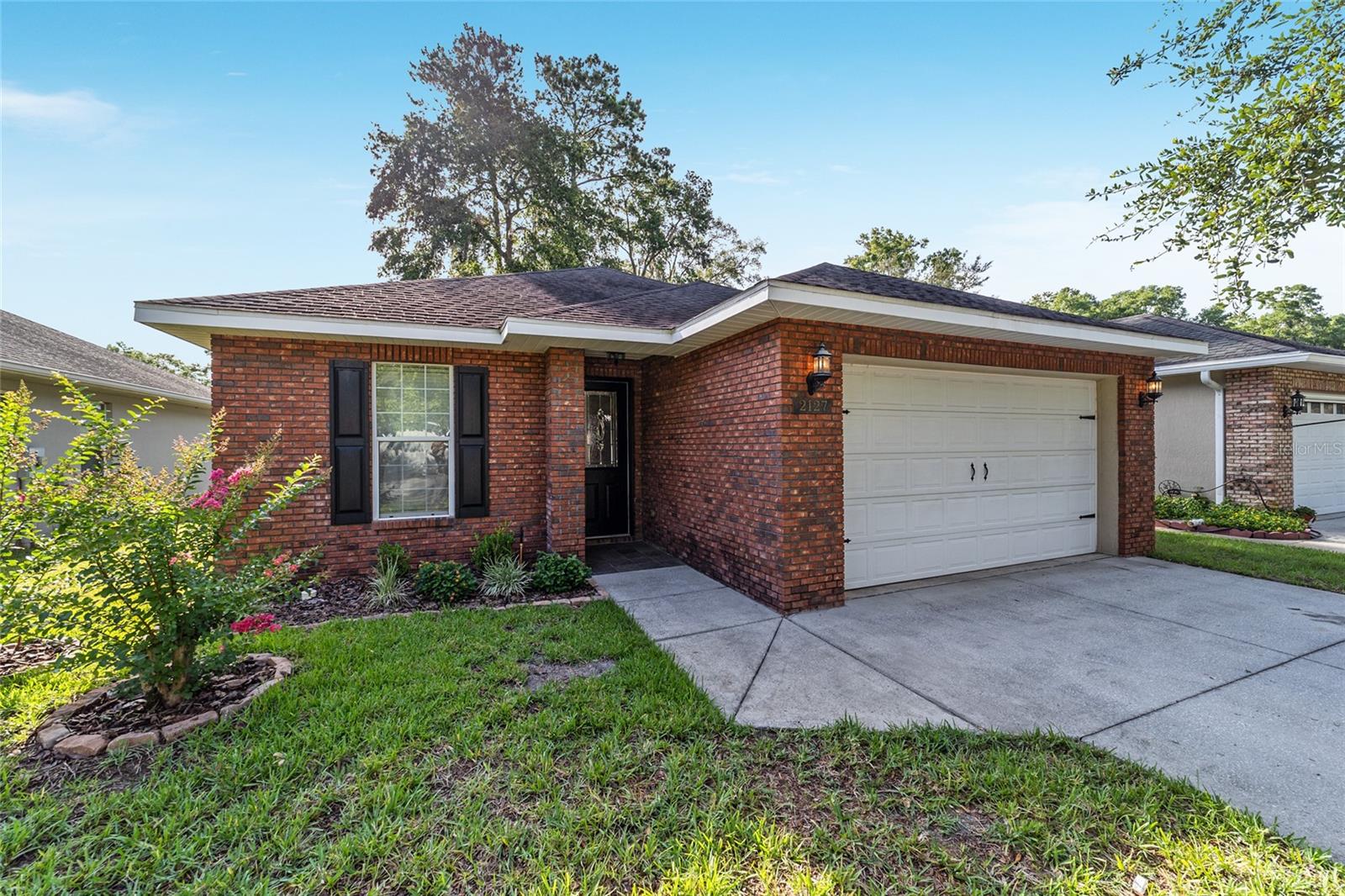 Image 3 of 49 For 2127 38th Terrace