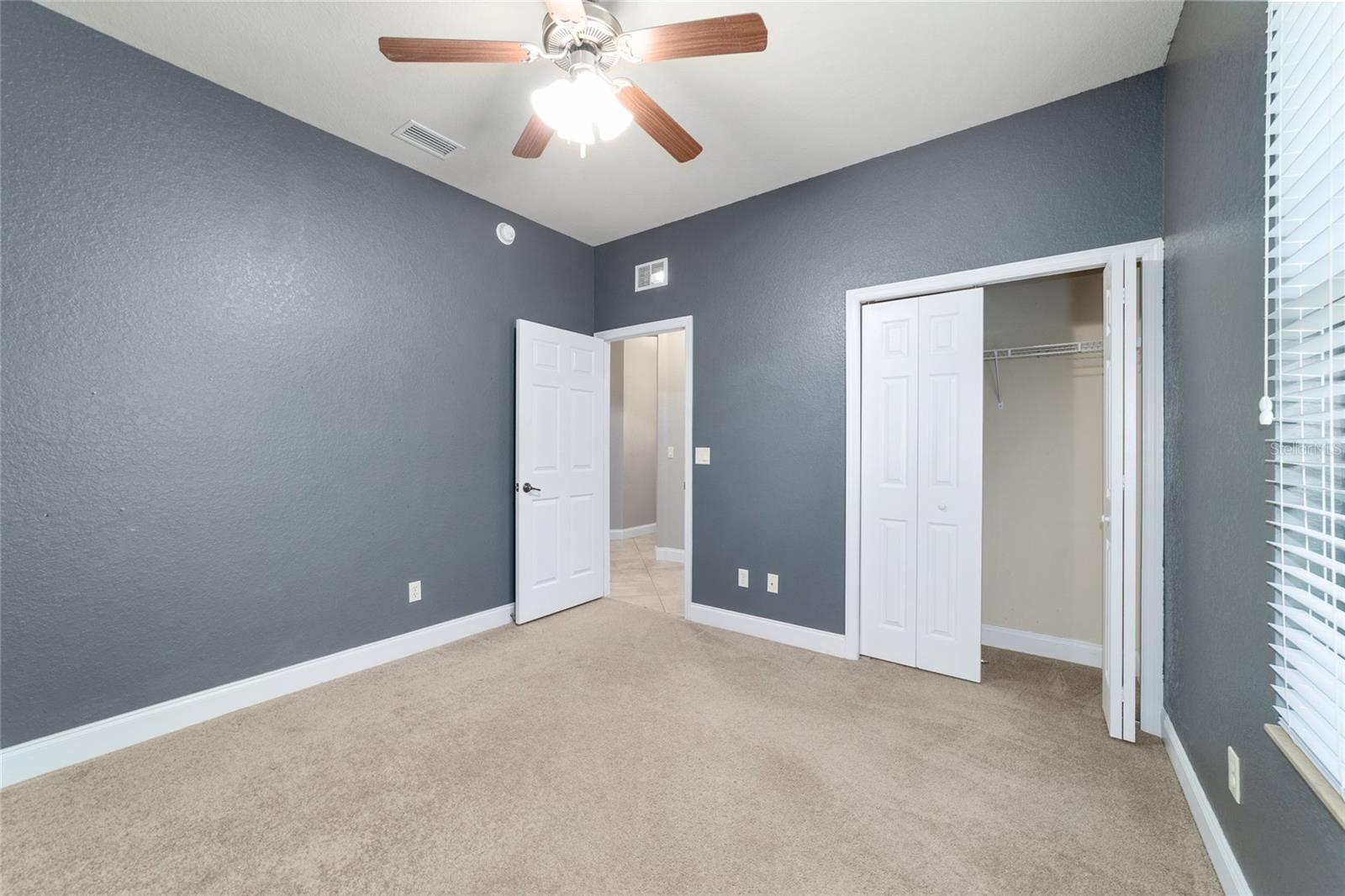 Image 31 of 49 For 2127 38th Terrace