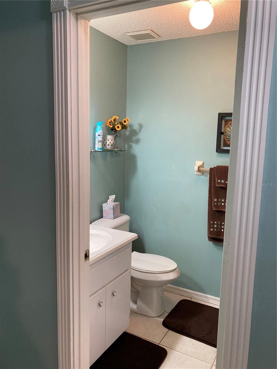 Image 7 of 34 For 8450 90th Street D