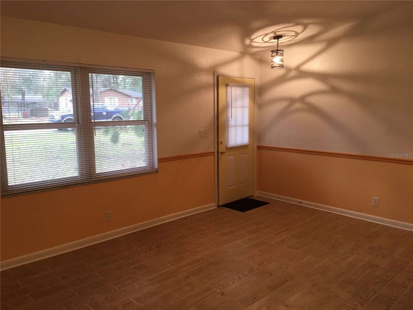 Image 4 of 16 For 2331 40th Street