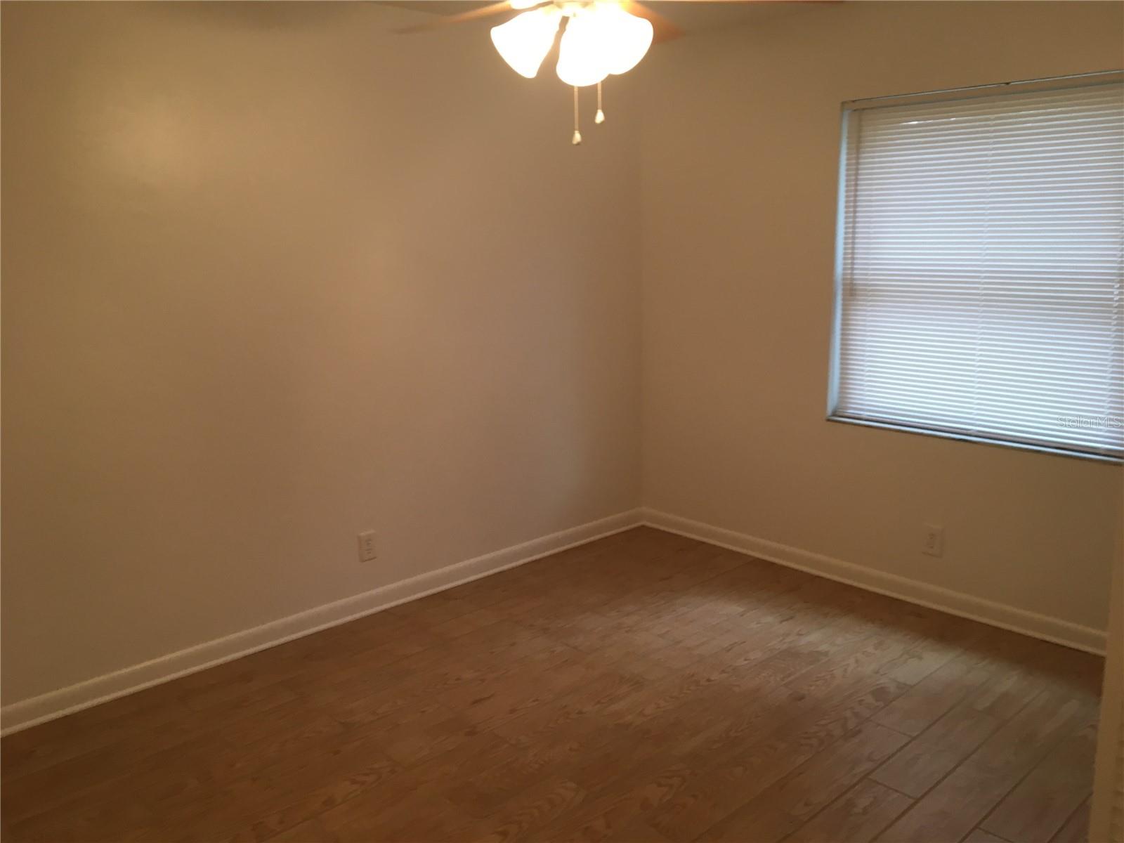 Image 9 of 16 For 2331 40th Street