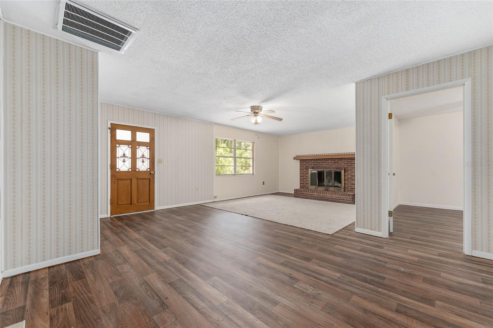 Image 10 of 98 For 8441 115th Street