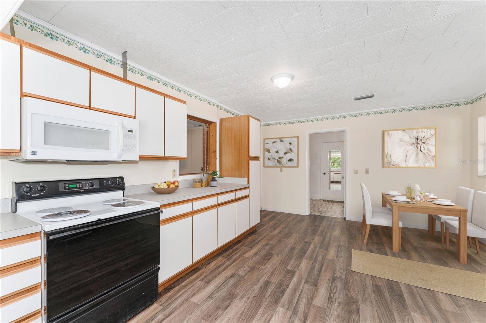 Image 30 of 98 For 8441 115th Street