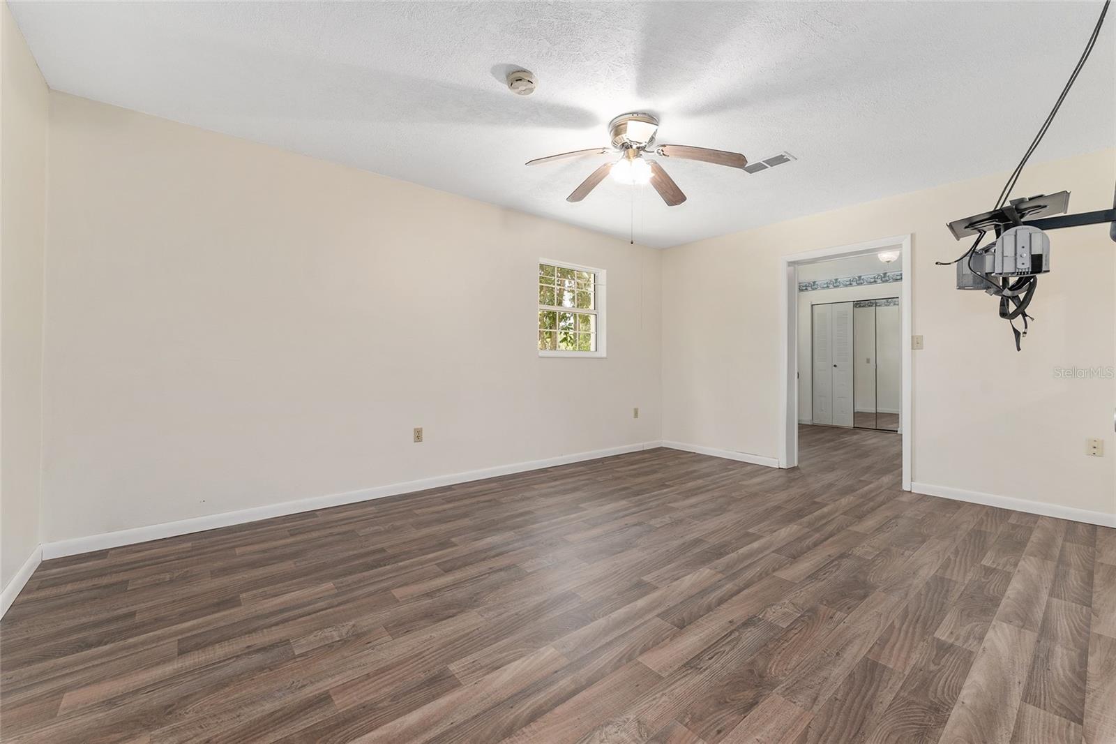 Image 39 of 98 For 8441 115th Street
