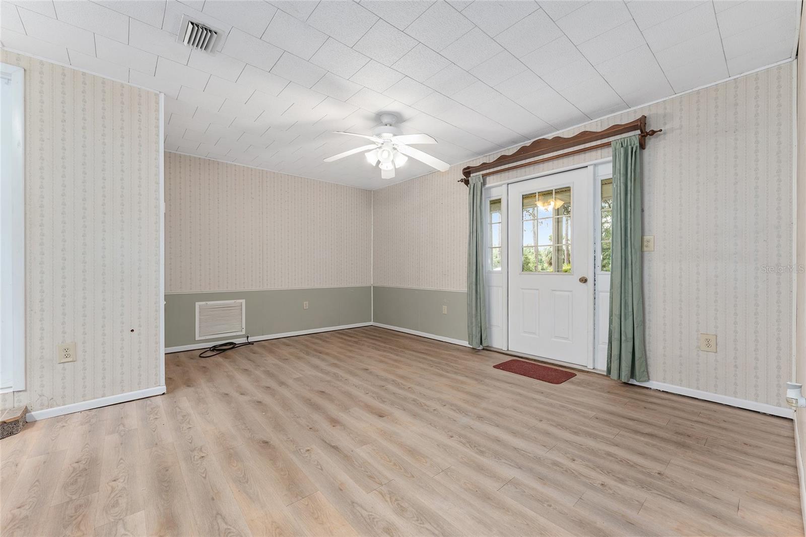 Image 64 of 98 For 8441 115th Street