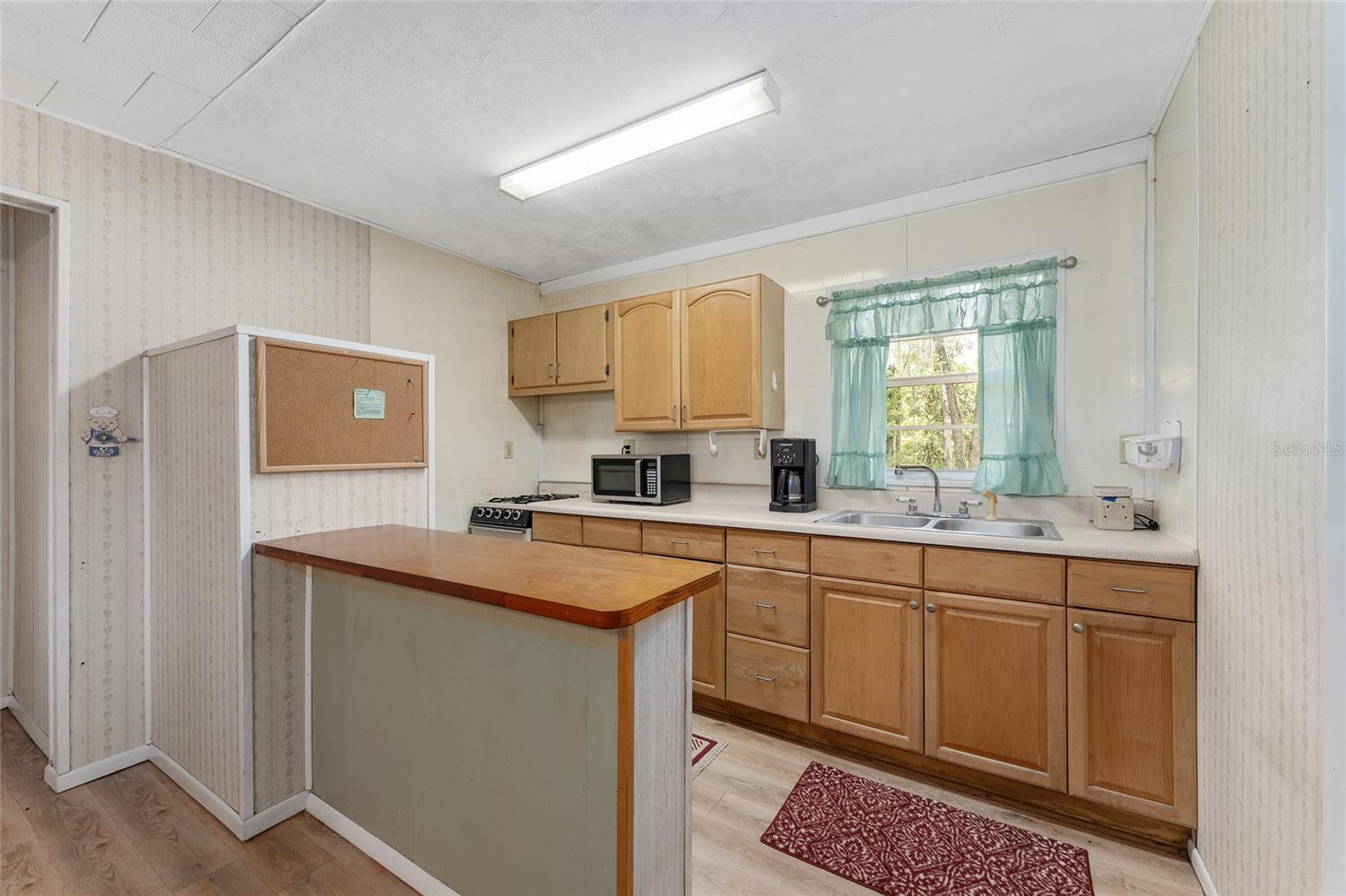 Image 71 of 98 For 8441 115th Street