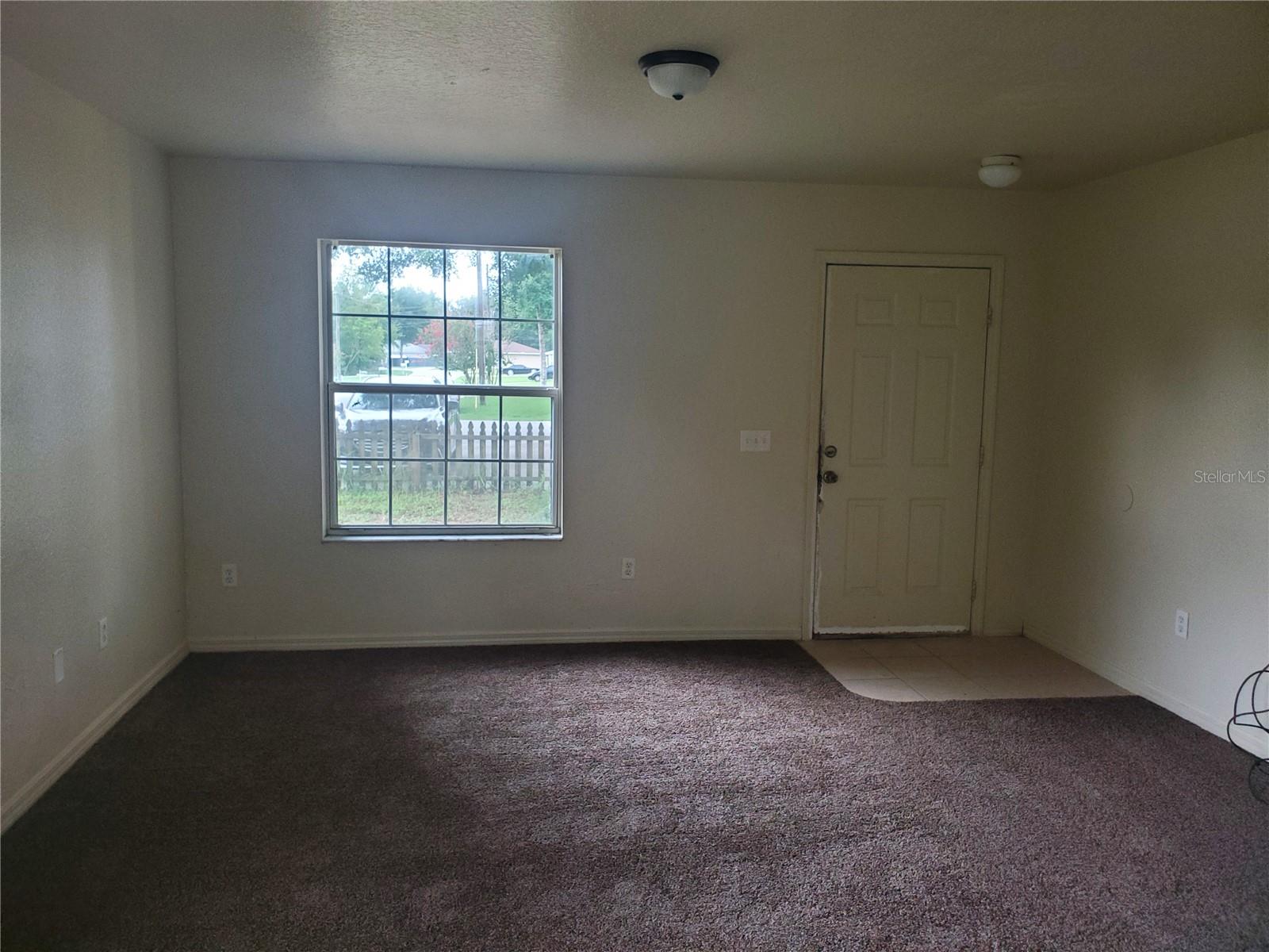 Image 2 of 5 For 15 Larch Dr  
