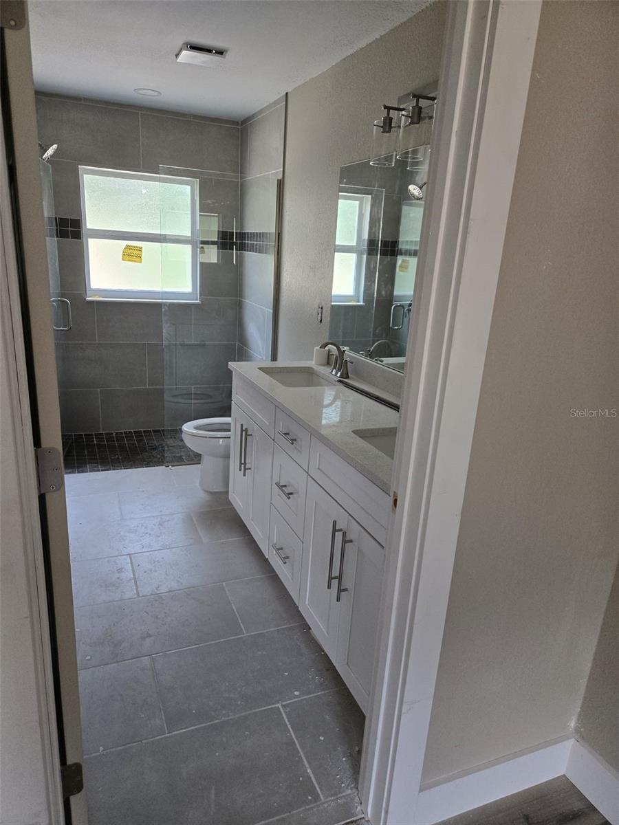 Image 13 of 13 For 11139 Sonnet Terrace