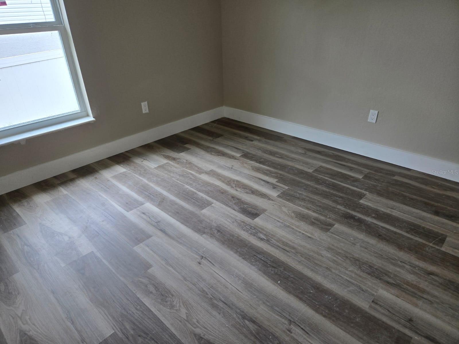 Image 7 of 13 For 11139 Sonnet Terrace