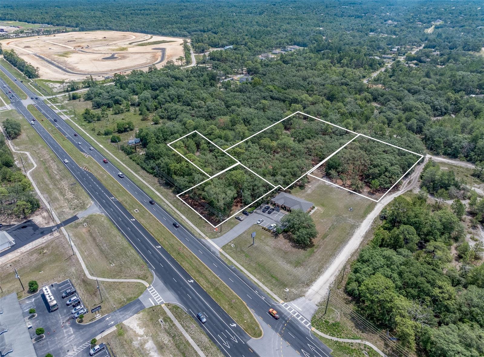 Image 2 of 20 For 11254 Commercial Way
