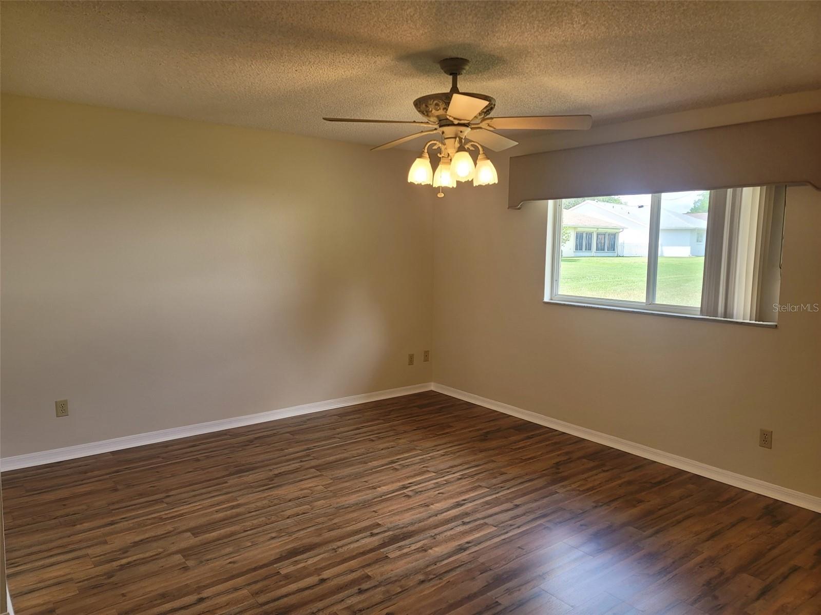 Image 12 of 26 For 9265 92nd Place Road