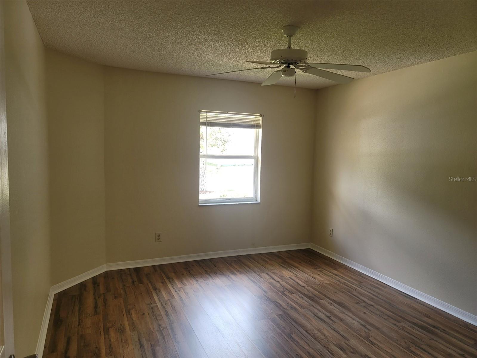 Image 20 of 26 For 9265 92nd Place Road