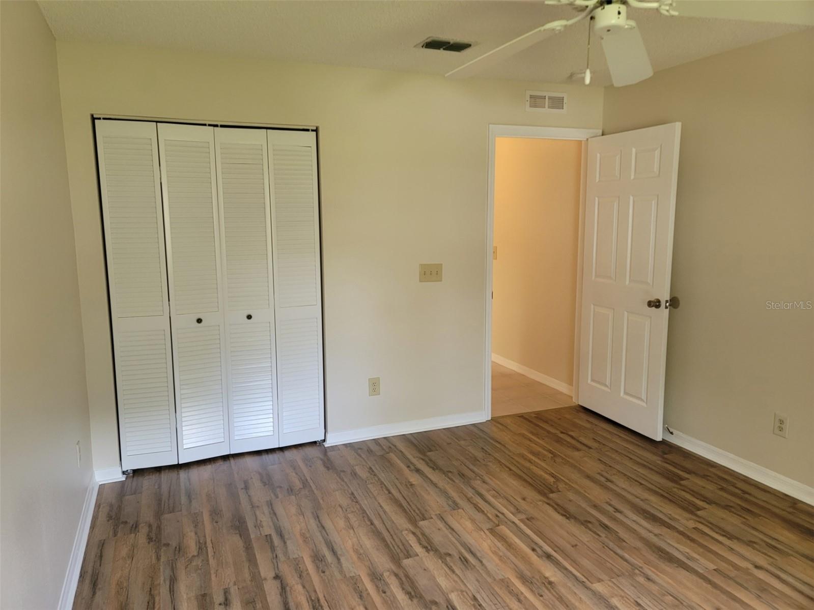 Image 21 of 26 For 9265 92nd Place Road