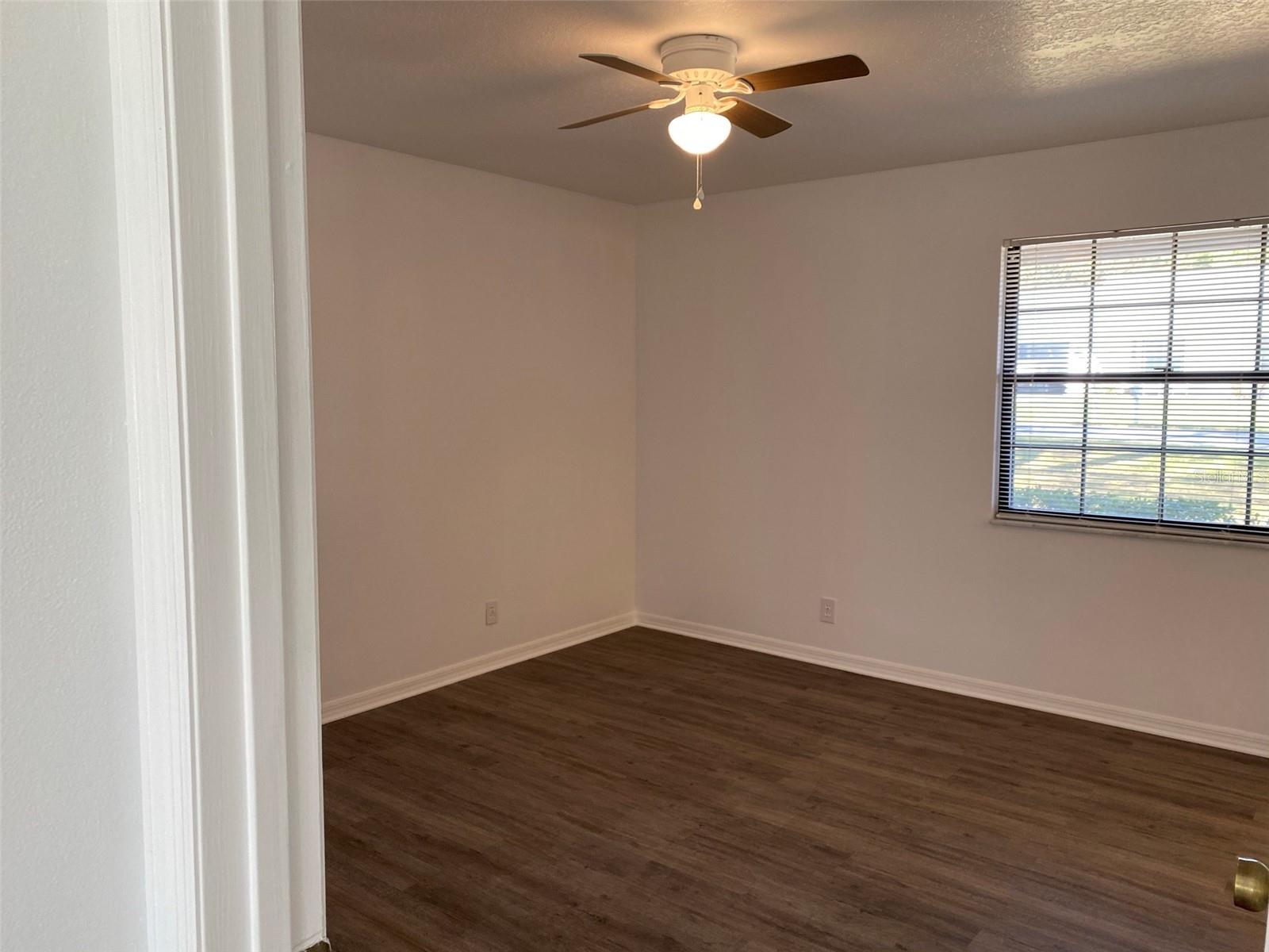 Image 11 of 16 For 3381 44th Court