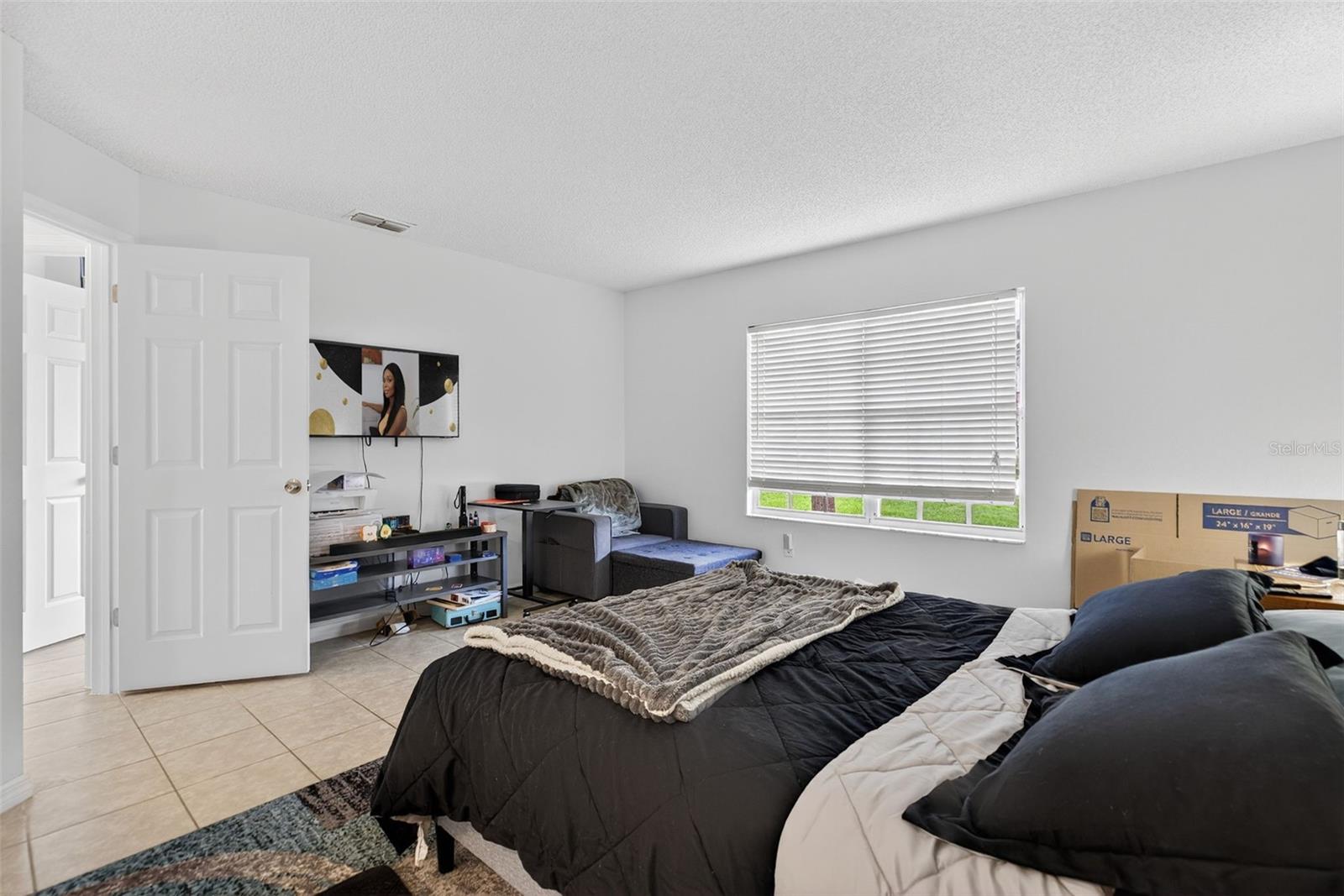 Image 14 of 40 For 316 Oak Track Drive