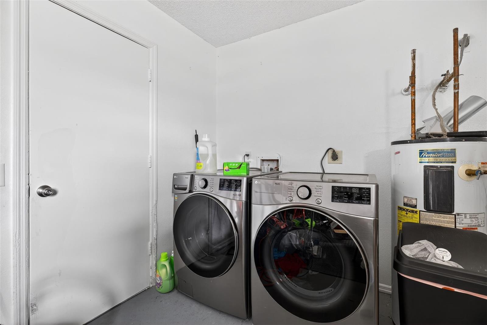 Image 20 of 40 For 316 Oak Track Drive